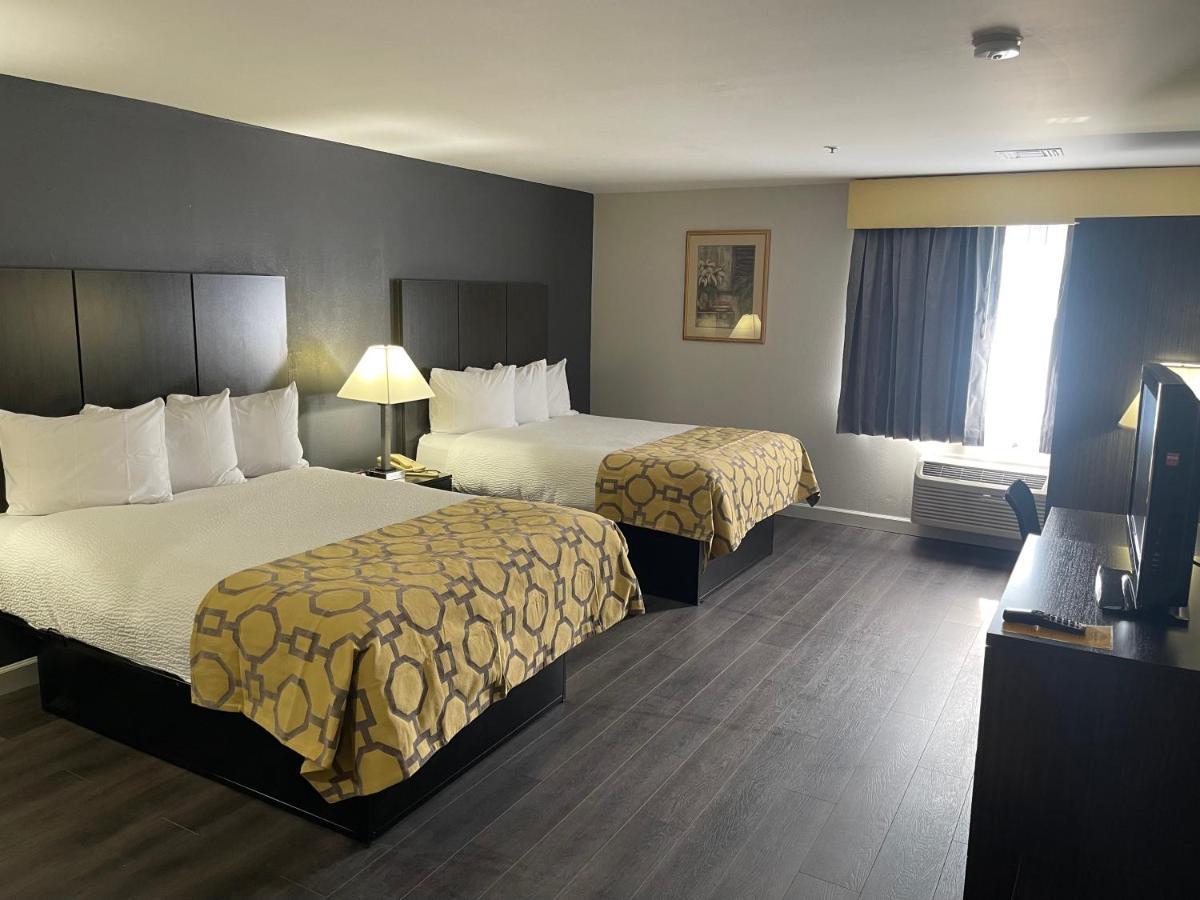 Baymont By Wyndham Branford/New Haven Hotel Ngoại thất bức ảnh