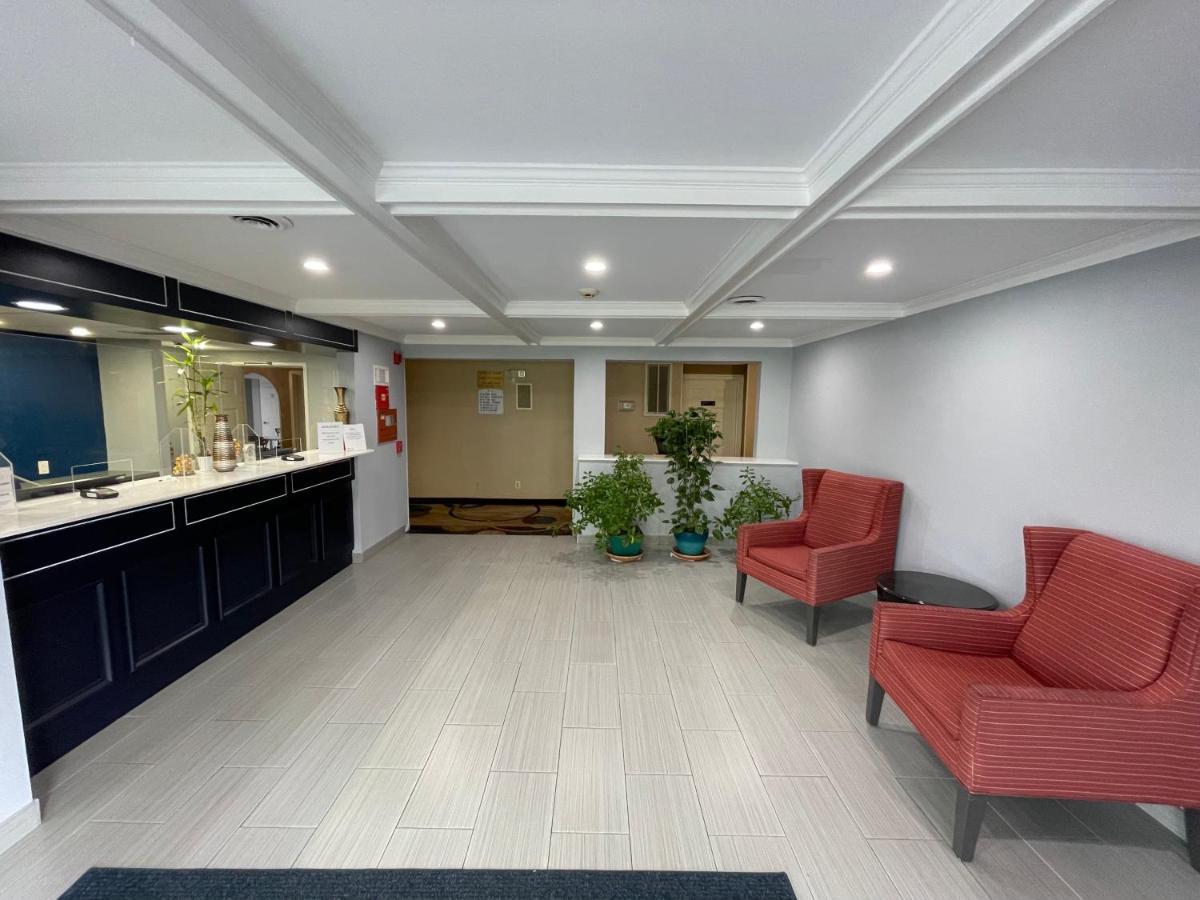 Baymont By Wyndham Branford/New Haven Hotel Ngoại thất bức ảnh